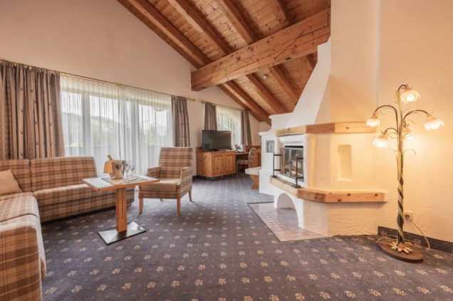 praesidentensuite-alpenpark-seefeld-innenaufnahme-3819-dj