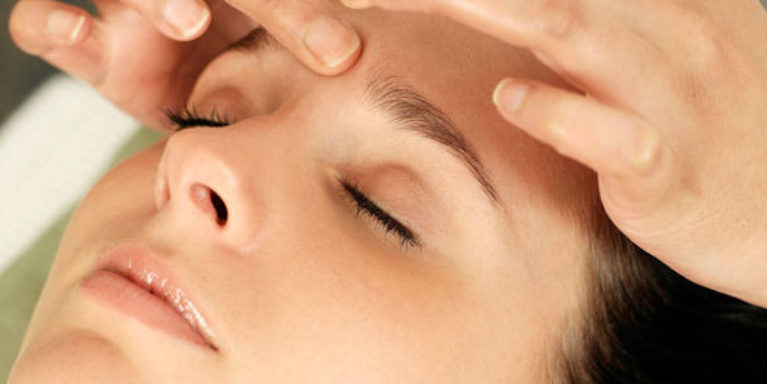 Gesichtstraffung - Beauty und Wellness Seefeld