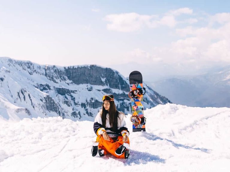 Snowboard - Teenager im Winter