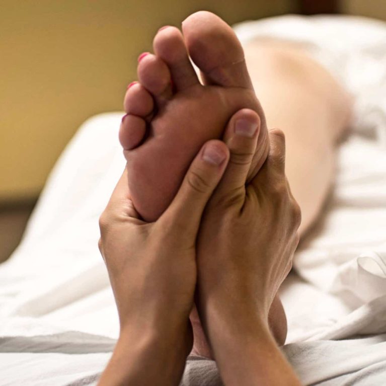 foot-massage-